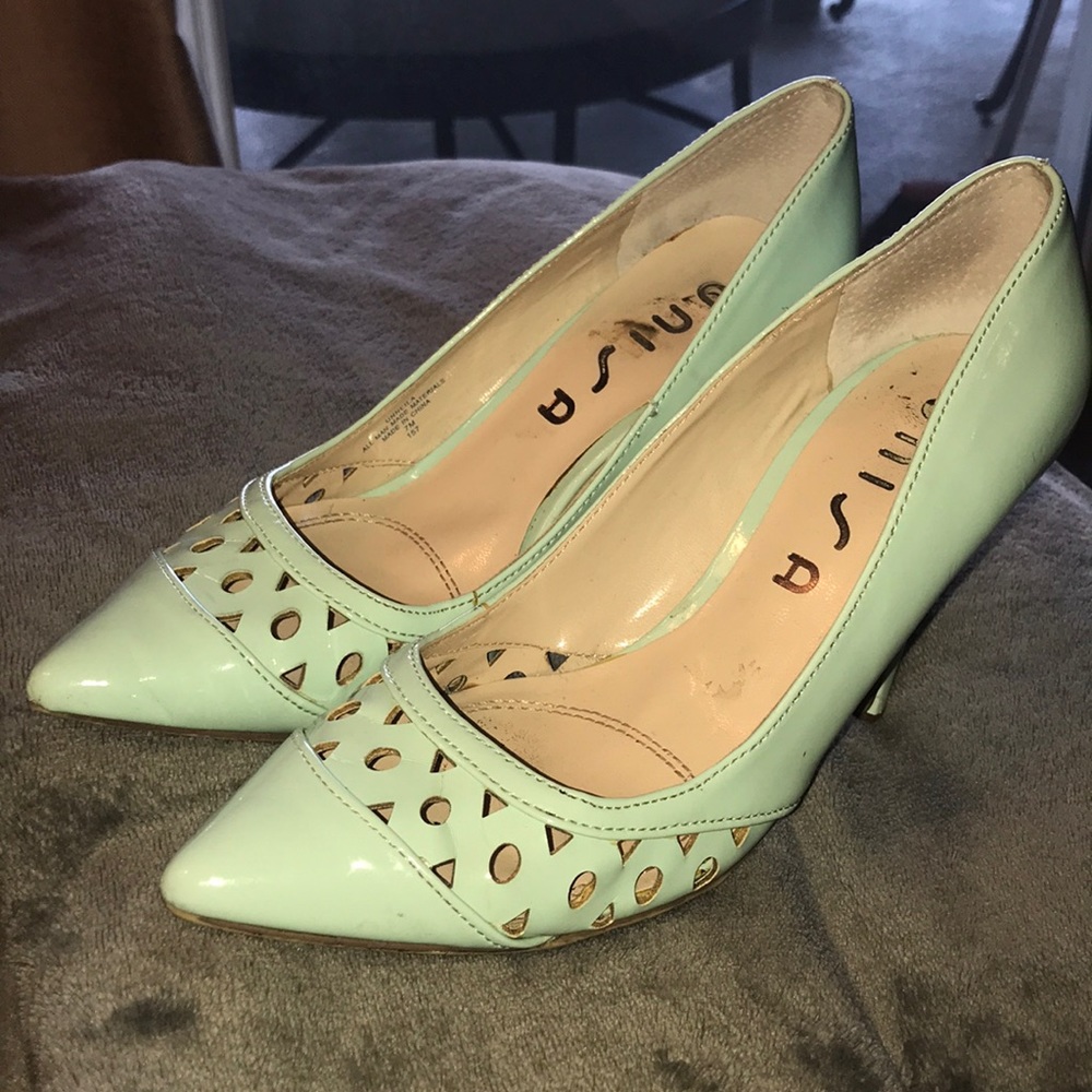 Pumps